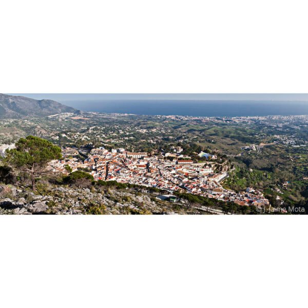 Desde la cruz de la Misión